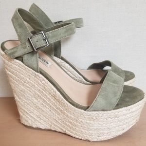 Steve Madden wedges